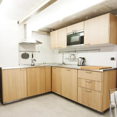 Alessia's Flat - Mac Mahon ミラノ