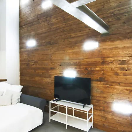 Apartment Alessia's Flat - Mac Mahon